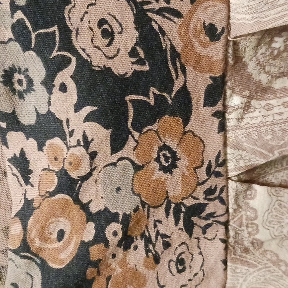 Language Los Angeles shirt - Picture 7 of 9